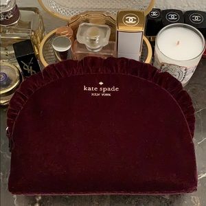 💗Kate spade velvet cosmetic bag💗